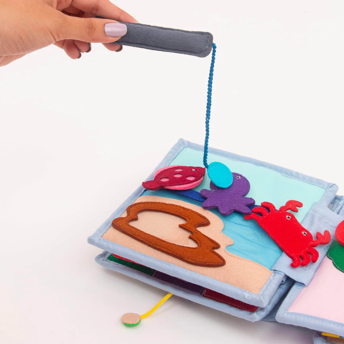 Jolly Designs Mini Quiet Book Sonnenschein