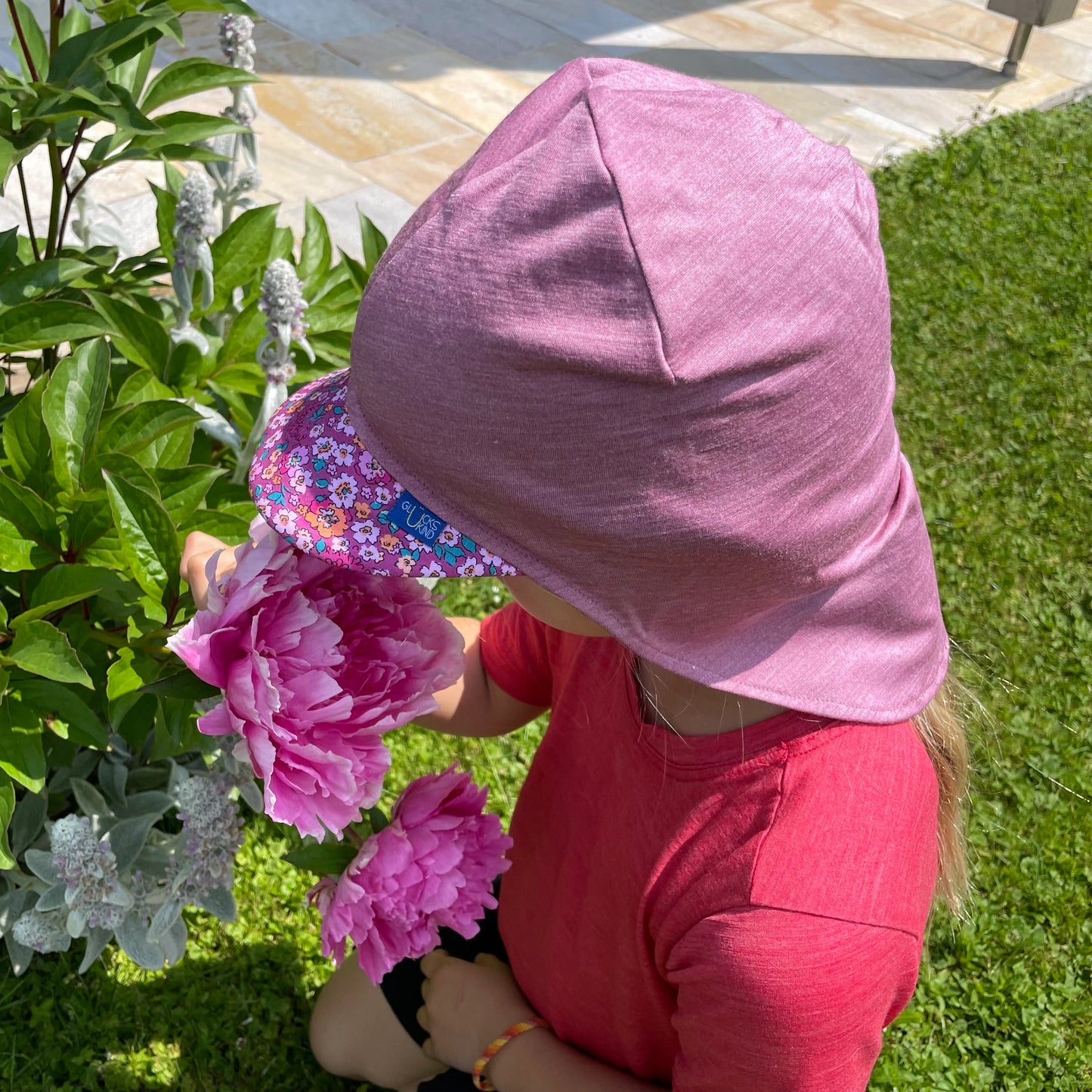 Glückskind Sommerkappe Rose mit Blumen