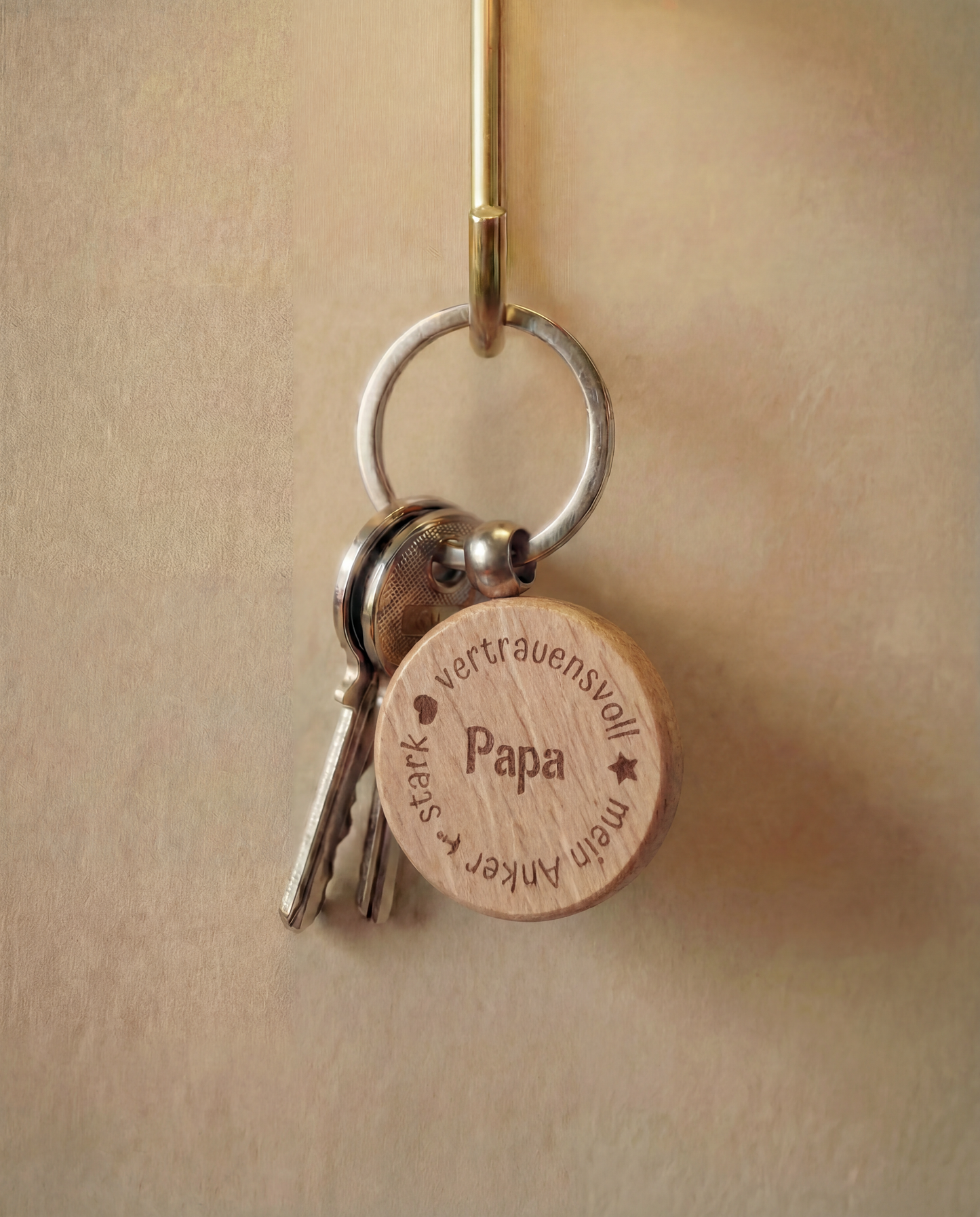 Holz-Schlüsselanhänger rund personalisiert