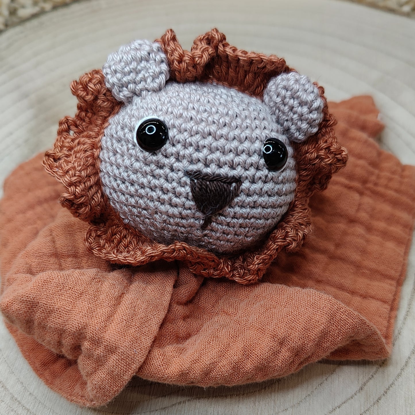 Vermaschelt - Schmusetuch Löwe