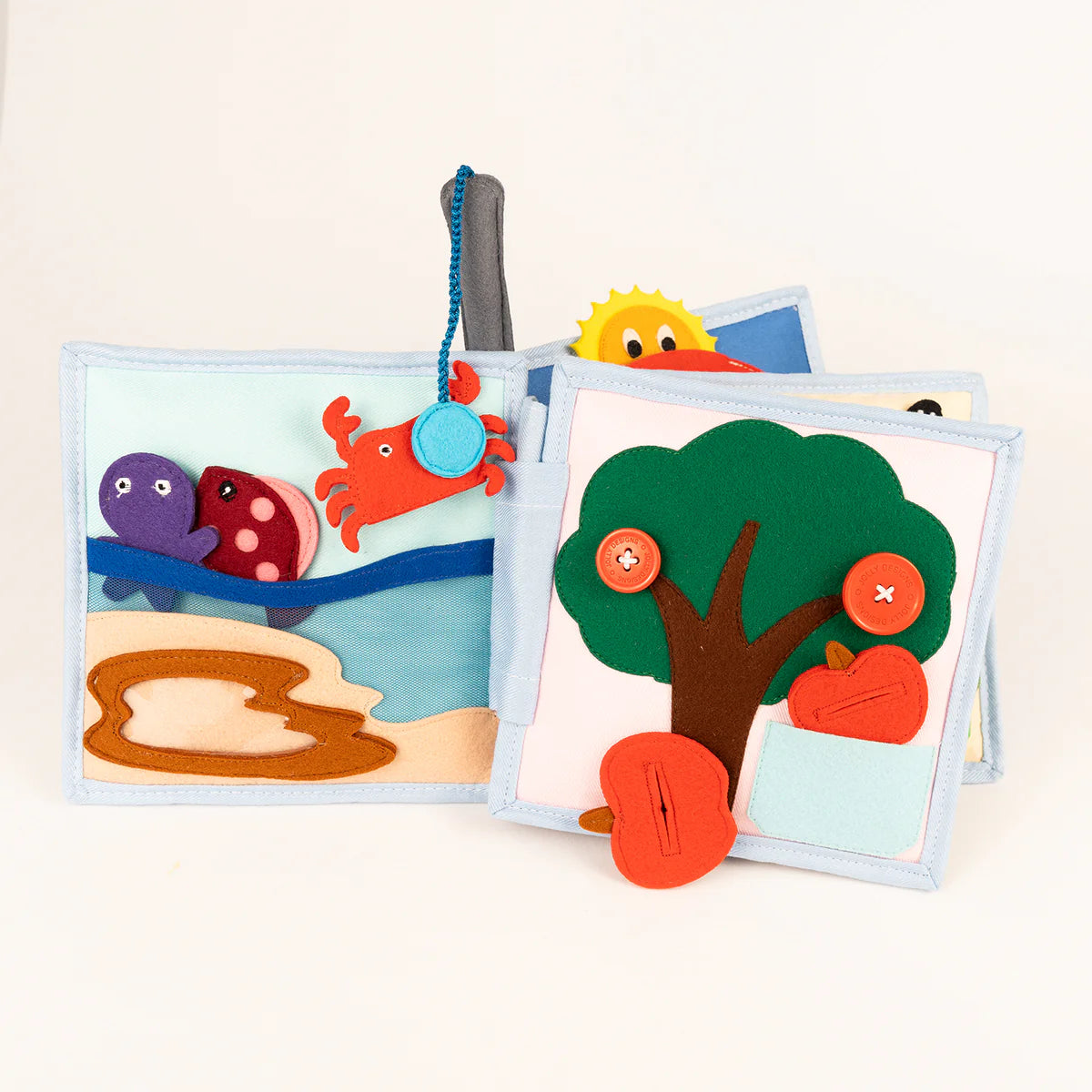 Jolly Designs Mini Quiet Book Sonnenschein