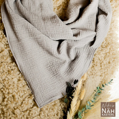 Niki's Nähkasterl Dreieckstuch Jersey XXL für Erwachsene